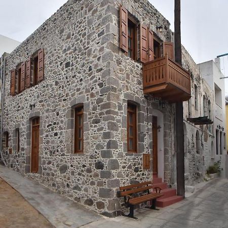 Patriko Nisyrian Guesthouse Mandrákion Extérieur photo