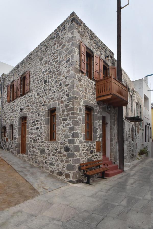 Patriko Nisyrian Guesthouse Mandrákion Extérieur photo