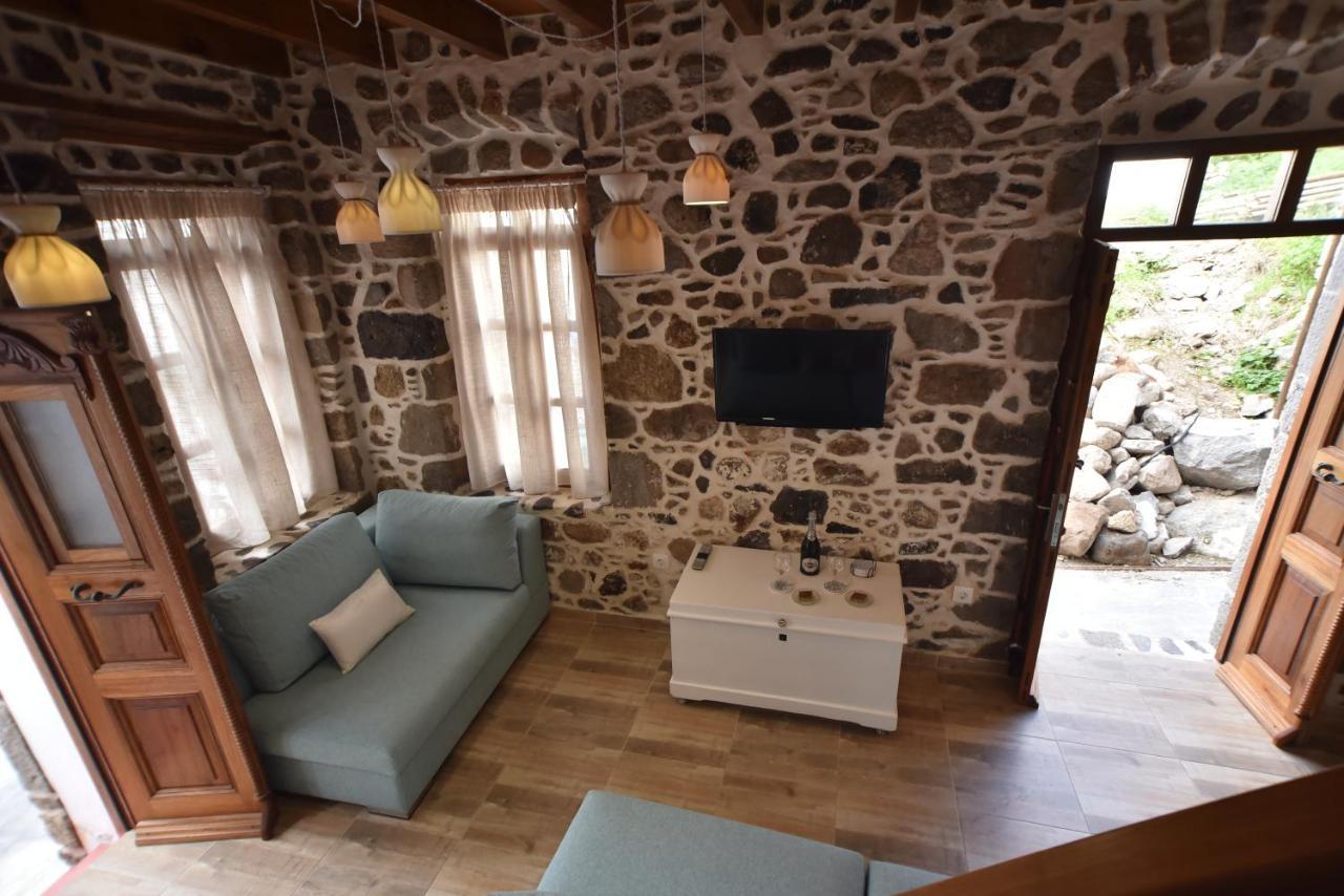 Patriko Nisyrian Guesthouse Mandrákion Extérieur photo